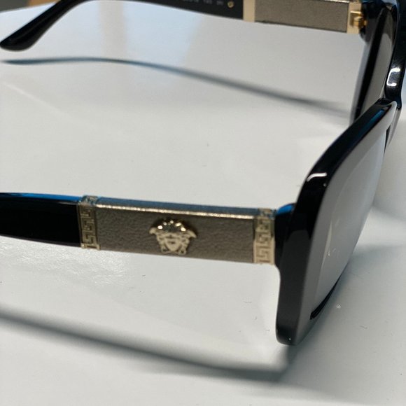 VERSACE 4305Q Women\'s Butterly Shape Sunglasses